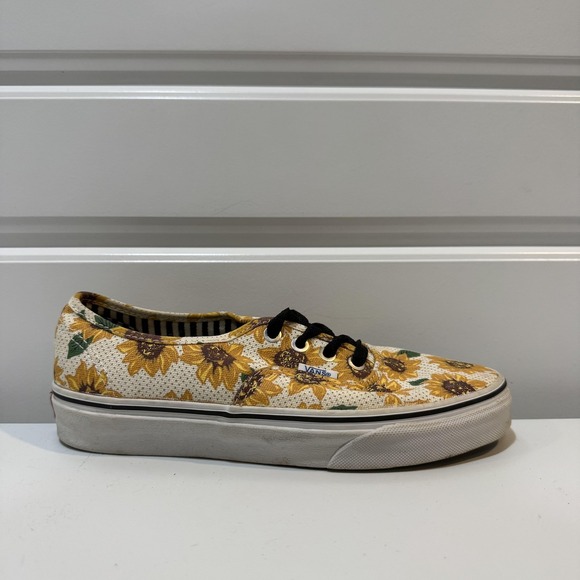 Vans Shoes - Vans Shoes Womens Size 7 Yellow Sunflower Floral Canvas Low Top Sneakers Casual